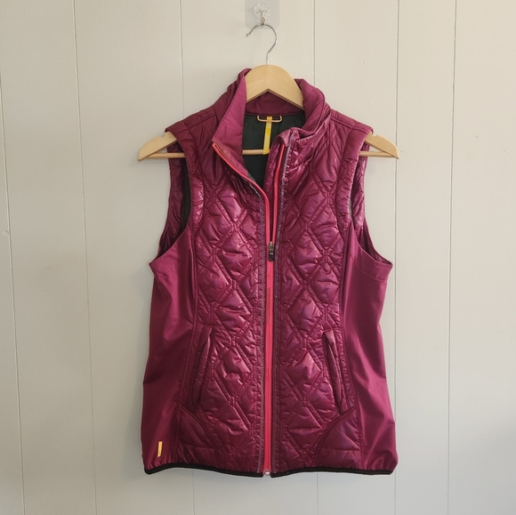 Lole Icy Vest Mulberry Quilted Sleeveless Outerwear Activewear Hiking Winter - Picture 3 of 12